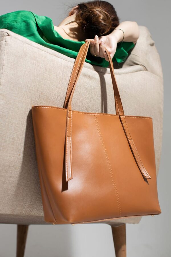 STRAPS SHAPE TOTE SMART WOMEN BAG